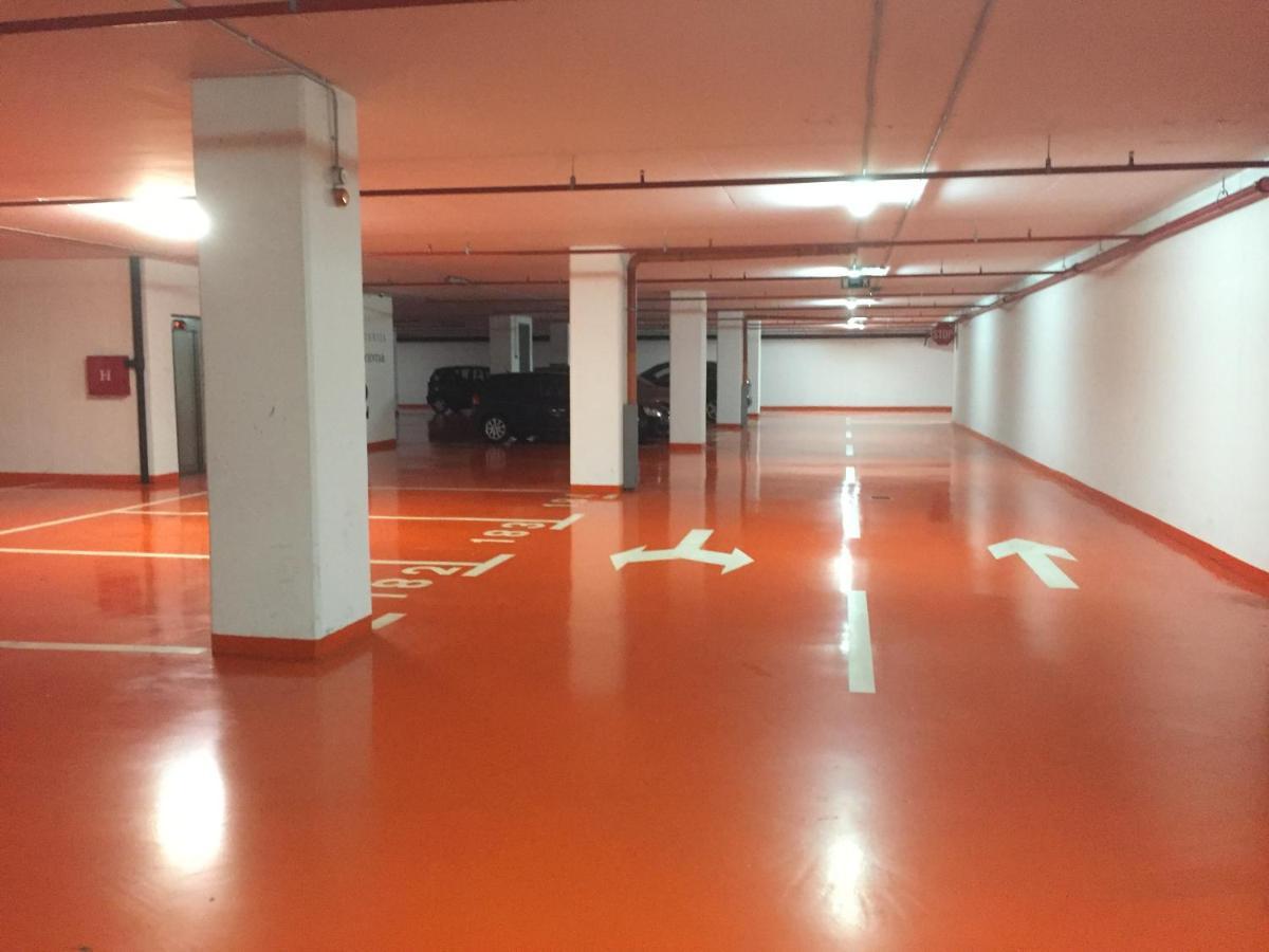Studio Apartman Krila Wings- Parking In Garage Zagreb Eksteriør bilde
